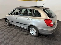 Skoda fabia combi 1.4-16v ambiente, 73-hkn-1 - afbeelding 11 van  18