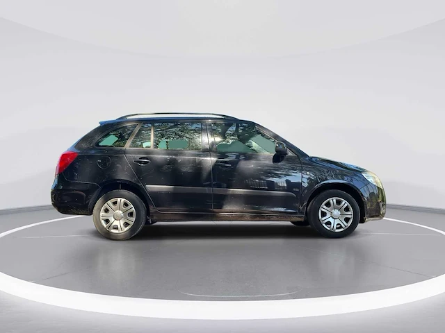 Skoda fabia combi 1.4-16v ambiente car 2009 | 30-hph-5 i - afbeelding 22 van  22