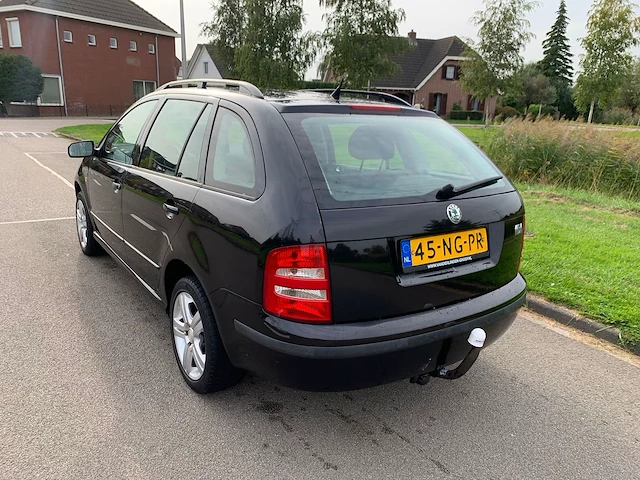 Skoda fabia combi 1.4 16v creation airco clima, 45-ng-pr - afbeelding 6 van  12