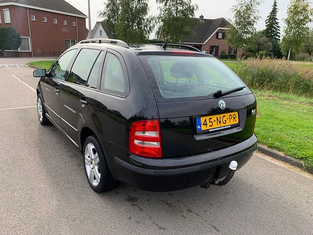 Skoda fabia combi 1.4 16v creation airco clima, 45-ng-pr - afbeelding 6 van  12