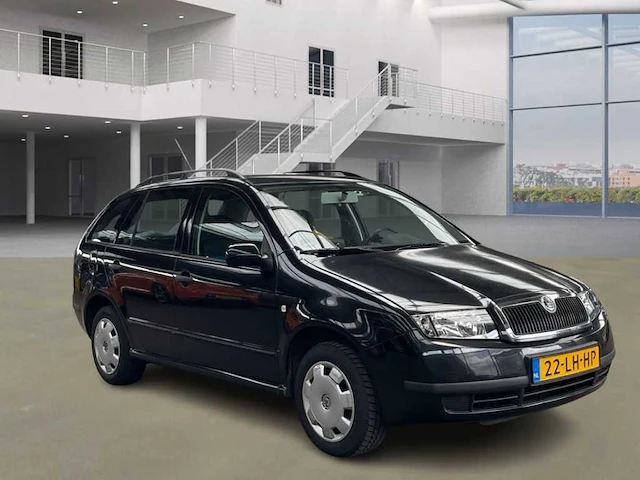 Skoda fabia combi 1.4 comfort 2003 | 22-lh-hp - afbeelding 8 van  15