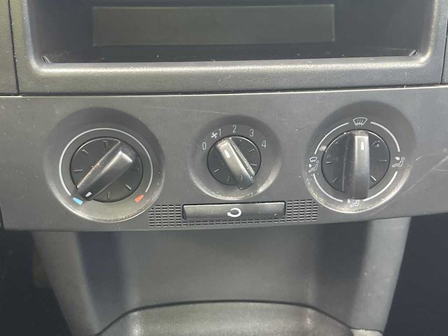 Skoda fabia combi 1.4 comfort 2003 | 22-lh-hp - afbeelding 9 van  15