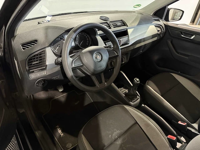 Skoda fabia combi 1.4 tdi edition, nj-114-z - afbeelding 2 van  16