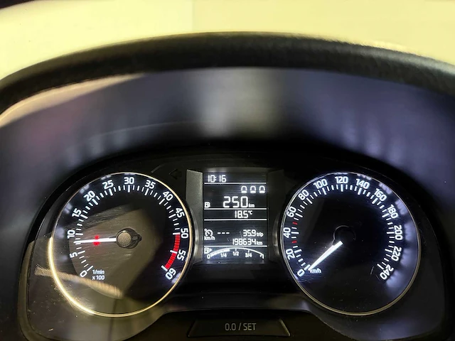 Skoda fabia combi 1.4 tdi edition, nj-114-z - afbeelding 4 van  16