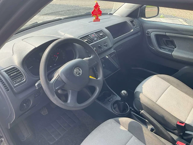 Skoda fabia elektrische ramen airco navi radio - afbeelding 2 van  25