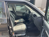 Skoda fabia elektrische ramen airco navi radio - afbeelding 6 van  25