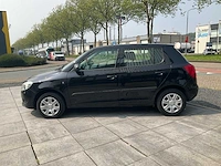 Skoda fabia elektrische ramen airco navi radio - afbeelding 12 van  25