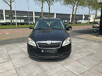 Skoda fabia elektrische ramen airco navi radio - afbeelding 24 van  25