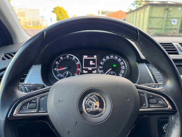 Skoda fabia sport 1.2 81kw ds, 6989 - afbeelding 9 van  25