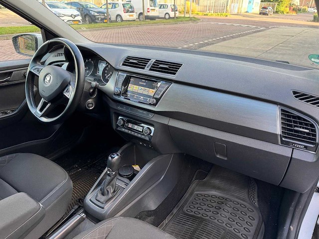 Skoda fabia sport 1.2 81kw ds, 6989 - afbeelding 22 van  25