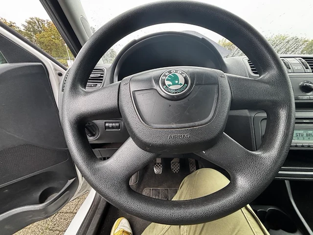 Skoda fabia sw 1.2 cr tdi ambiente dpf,2010 - afbeelding 7 van  32