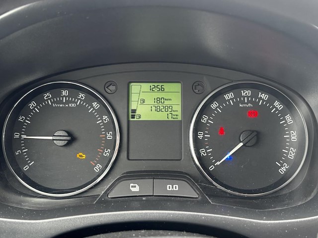 Skoda fabia sw 1.2 cr tdi classic dpf, 2011 - afbeelding 32 van  32