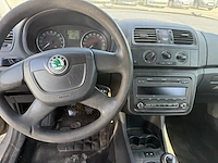 Skoda fabia sw 1.6 cr tdi ambiente dpf 90, 2010 - afbeelding 22 van  22