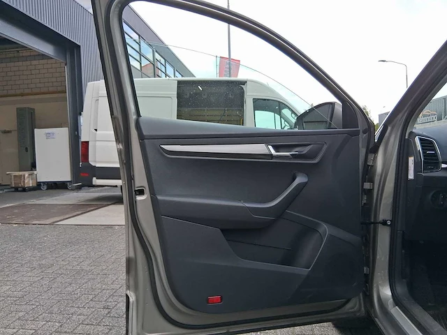 Skoda karoq 1.5 tsi act ambition 2018 | xp-003-d - afbeelding 6 van  35