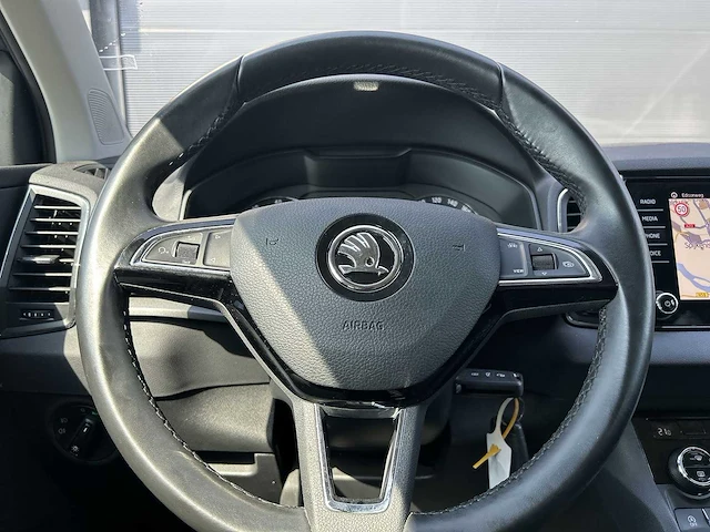 Skoda karoq 1.5 tsi act ambition business | zg-777-n - afbeelding 13 van  24