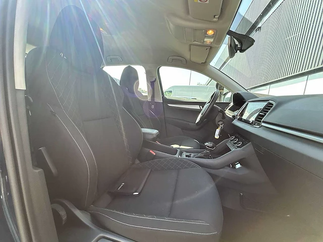 Skoda karoq 1.5 tsi act ambition business | zg-777-n - afbeelding 23 van  24