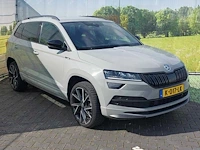 Skoda karoq 1.5 tsi act business edition | k-017-lk - afbeelding 12 van  48