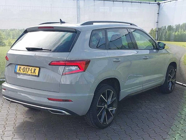 Skoda karoq 1.5 tsi act business edition | k-017-lk - afbeelding 14 van  48