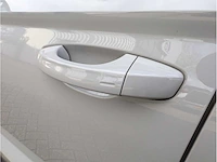 Skoda karoq 1.5 tsi automaat 2020 panoramadak virtual canton audio keyless go & entry dodehoeksensor - afbeelding 25 van  40