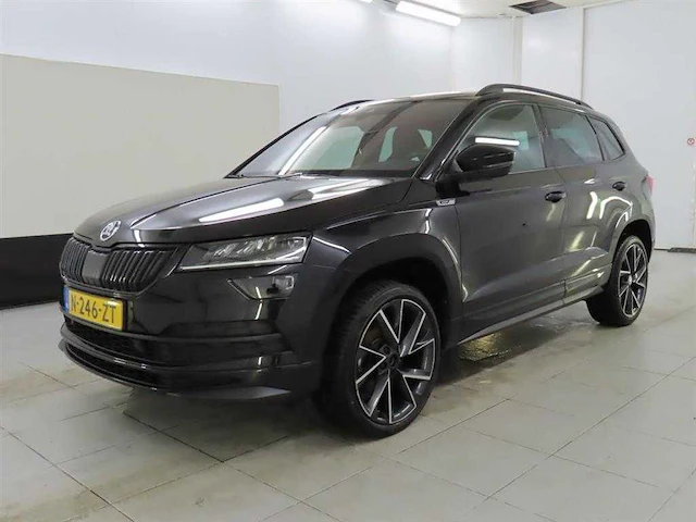 Skoda karoq 1.5 tsi sportline business 2022 | n-246-zt - afbeelding 1 van  17
