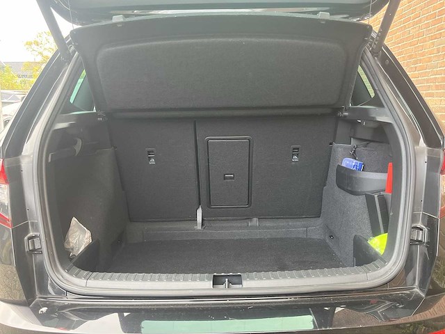 Skoda karoq 1.5 tsi sportline business 2022 | n-246-zt - afbeelding 17 van  28