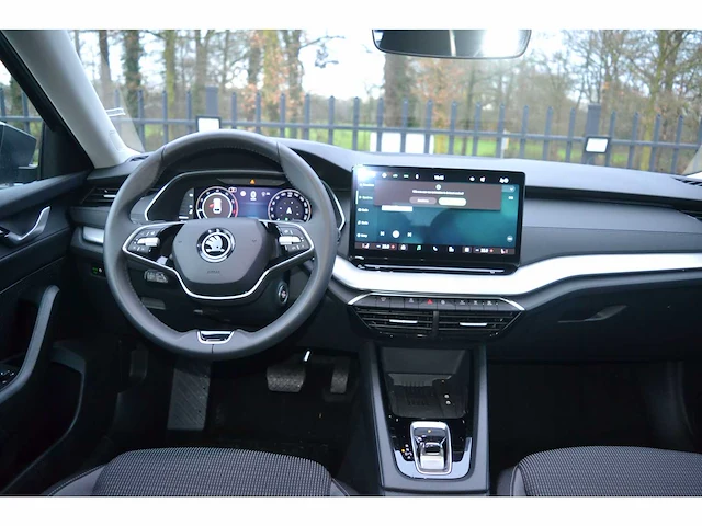 Skoda octavia 1.5 tsi mhev combi black edition facelift - personenauto - afbeelding 11 van  36