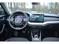 Skoda octavia 1.5 tsi mhev combi black edition facelift - personenauto - afbeelding 11 van  36
