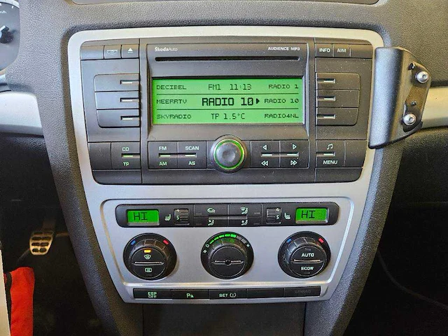 Skoda octavia 2.0 tfsi rs, 59-xj-jp - afbeelding 3 van  17