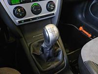 Skoda octavia 2.0 tfsi rs, 59-xj-jp - afbeelding 4 van  17