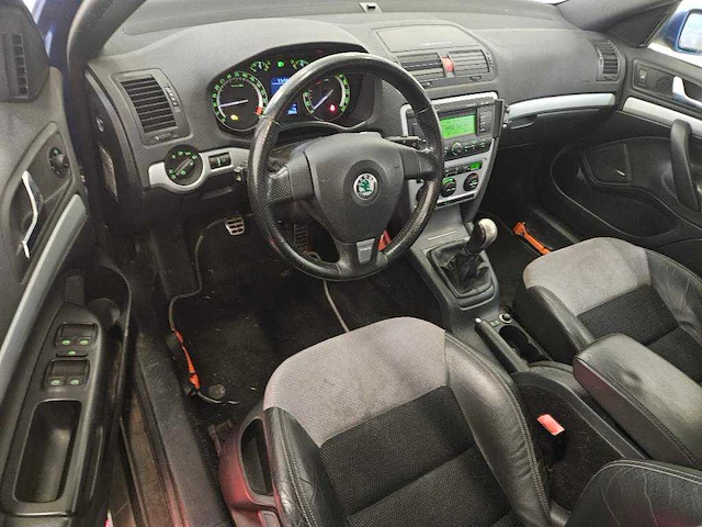 Skoda octavia 2.0 tfsi rs, 59-xj-jp - afbeelding 16 van  17