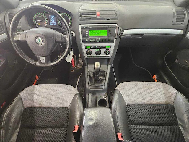 Skoda octavia 2.0 tfsi rs, 59-xj-jp - afbeelding 17 van  17