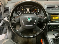 Skoda octavia 2010 - afbeelding 18 van  46