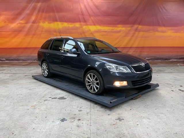 Skoda octavia 2010 - afbeelding 12 van  46