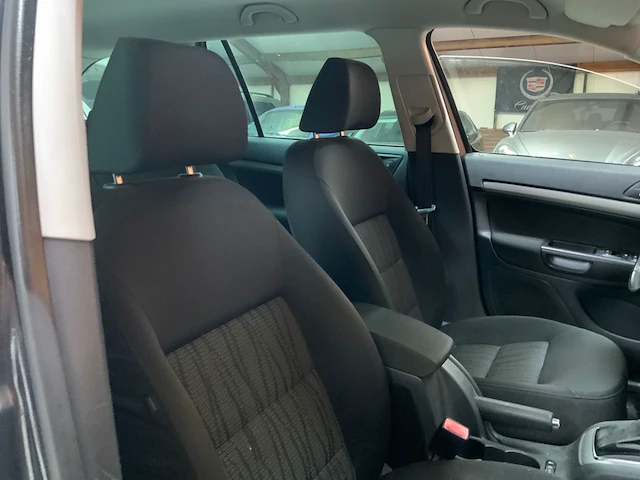 Skoda octavia 2010 - afbeelding 31 van  46
