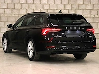 Skoda octavia combi 1.0 e-tsi sport business car 2022 - afbeelding 33 van  34