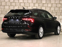 Skoda octavia combi 1.0 e-tsi sport business car 2022 - afbeelding 32 van  34