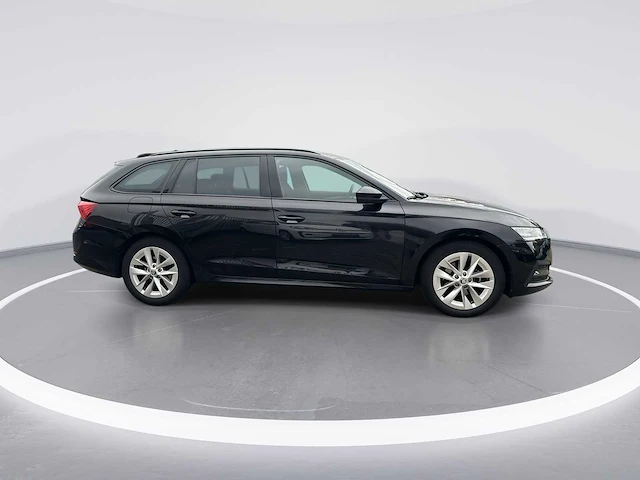 Skoda octavia combi 1.0 e-tsi sport business | p-220-dx - afbeelding 22 van  25