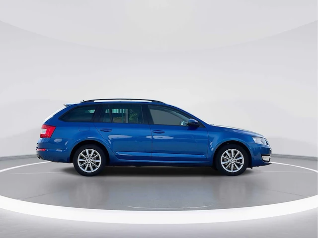 Skoda octavia combi 1.0 tsi greentech ambition business 2016 | kd-968-b - afbeelding 7 van  32