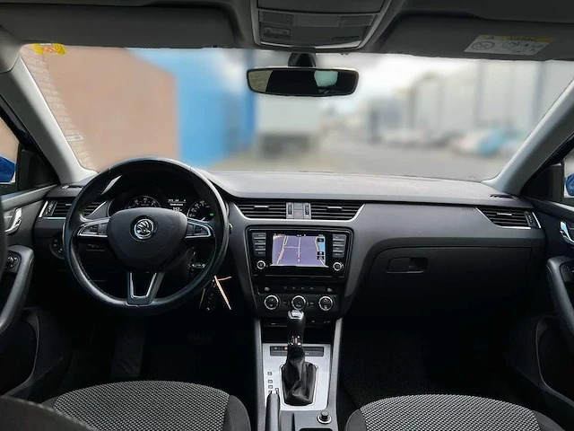 Skoda octavia combi 1.0 tsi greentech ambition business 2016 | kd-968-b - afbeelding 22 van  32