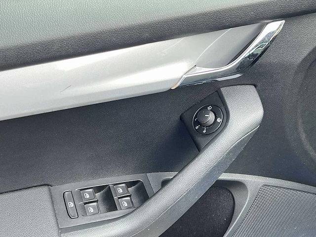 Skoda octavia combi 1.0 tsi greentech ambition business 2016 | kd-968-b - afbeelding 31 van  32