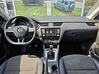 Skoda octavia combi 1.0 tsi greentech ambition business 2017 | kx-498-n - afbeelding 15 van  30