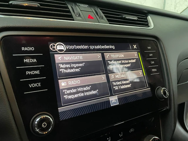 Skoda octavia combi 1.0 tsi grt amb. bns 116pk 2019 -orig. nl-, xr-784-v - afbeelding 28 van  62