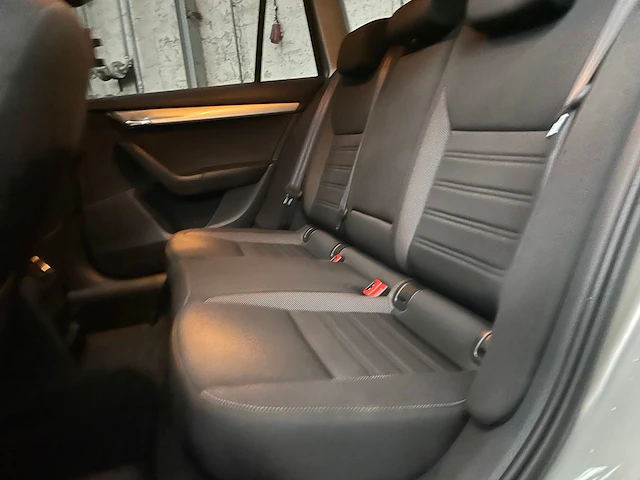 Skoda octavia combi 1.0 tsi grt amb. bns 116pk 2019 -orig. nl-, xr-784-v - afbeelding 39 van  62