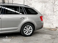 Skoda octavia combi 1.0 tsi grt amb. bns 116pk 2019 -orig. nl-, xr-784-v - afbeelding 45 van  62