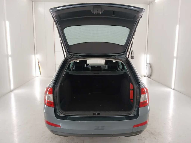 Skoda octavia combi 1.0 tsi grt amb bns , ; jx-260-h - afbeelding 9 van  18