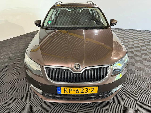 Skoda octavia combi 1.0 tsi grt amb bns, kp-623-z - afbeelding 9 van  17