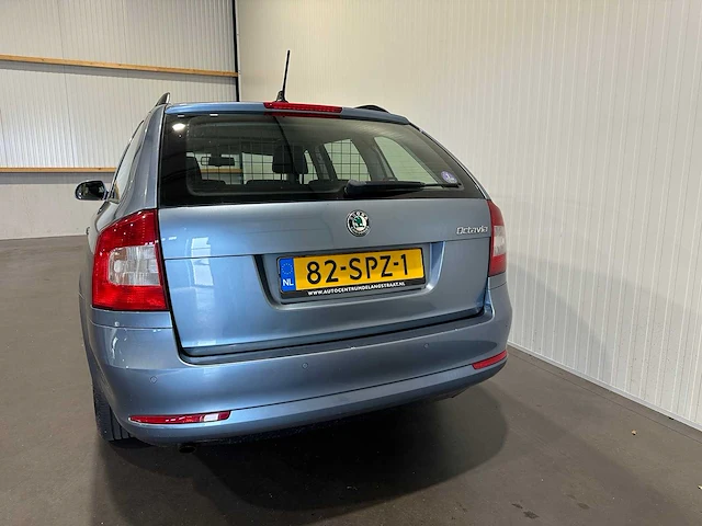 Skoda octavia combi 1.2 tsi ambition bns automaat 82-spz-1 - afbeelding 15 van  20