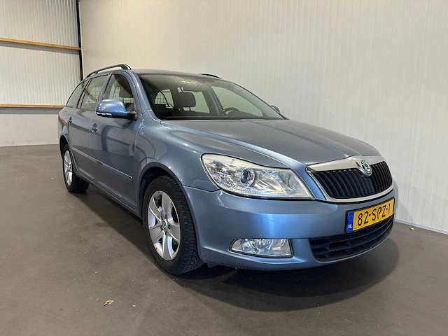 Skoda octavia combi 1.2 tsi ambition bns automaat 82-spz-1 - afbeelding 18 van  20