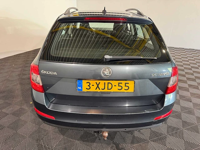 Skoda octavia combi 1.2 tsi grt amb bns, 3-xjd-55 - afbeelding 6 van  12