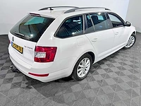 Skoda octavia combi 1.2 tsi grt amb bns, 5-sjv-26 - afbeelding 13 van  17